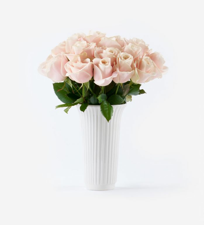 20 Stems of Pink Mondial Rose in a 12cm Glazed White Fluted Vase