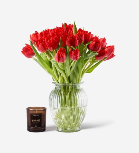 25 Stems in a Royal Windsor Vase - Please note vase is not included
