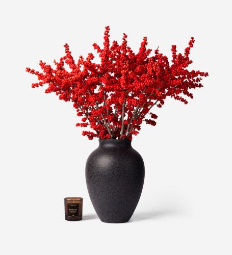 20 Stems of Elf Red Ilex in Large Mayfair Onyx Vase